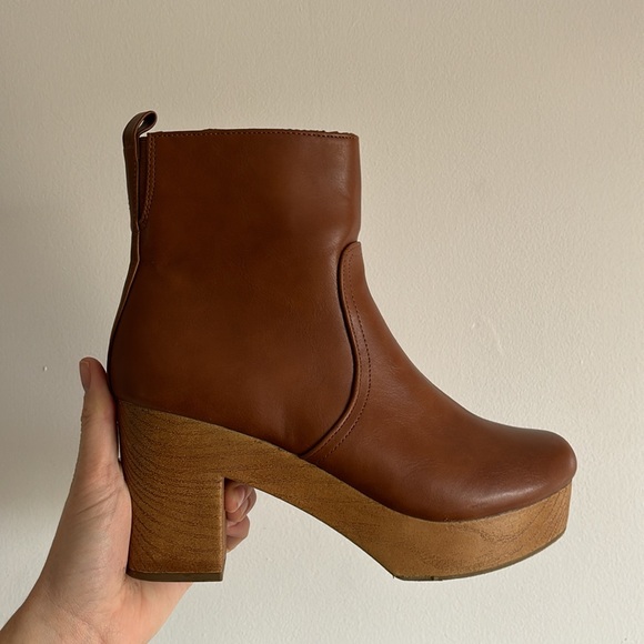 Universal Thread Boots - Picture 4 of 10